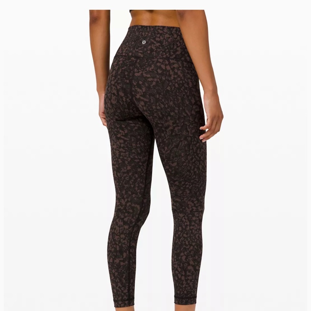 Lululemon wunder under  25”